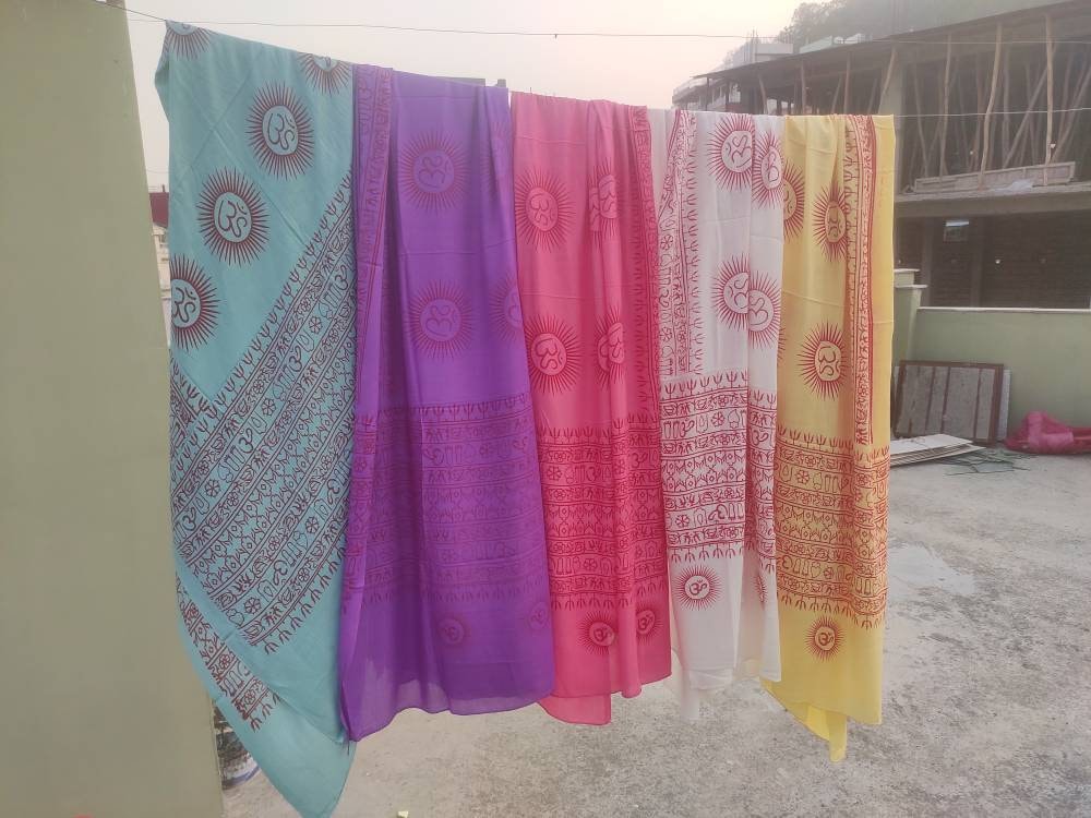 Sarong -Pareo , Om yoga shawl , indian mantra print